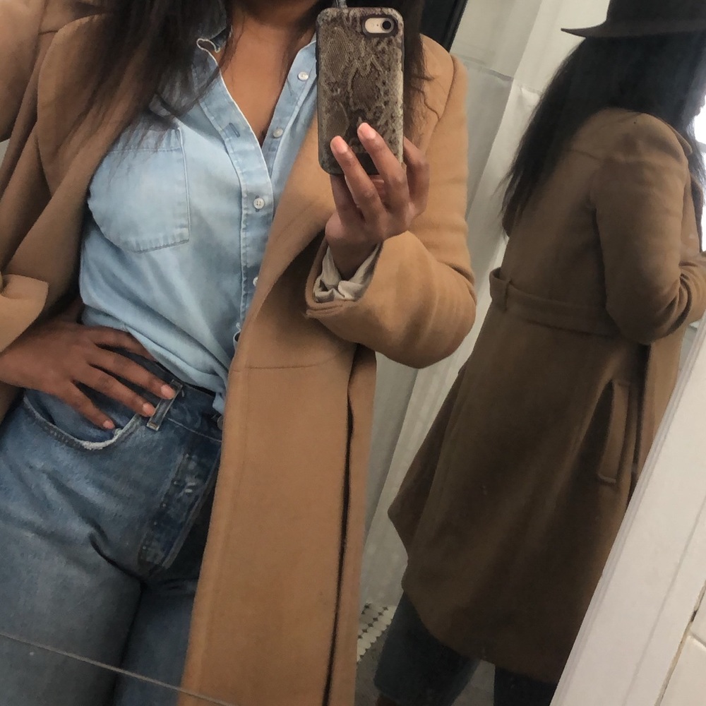 Meet your Posher, Cambrey